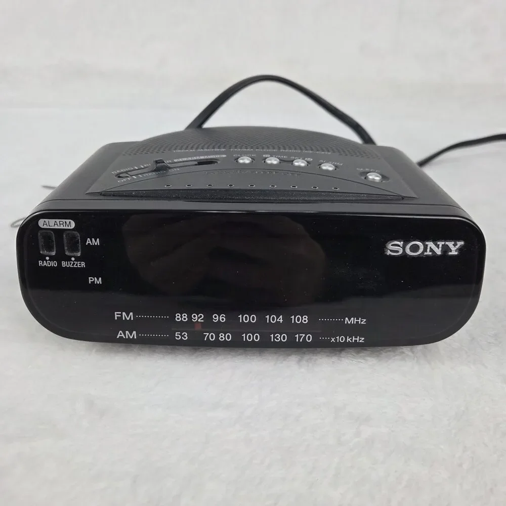 Sony Dream Machine ICF-C212 FM AM Clock Radio Alarm Snooze Tested Working